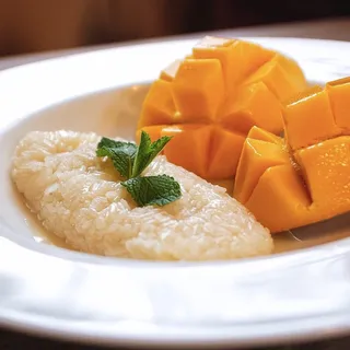 Mango sticky rice