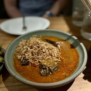 Massaman Nuea