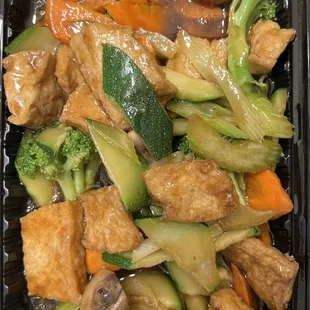 Vegetarian: Tofu Home Style