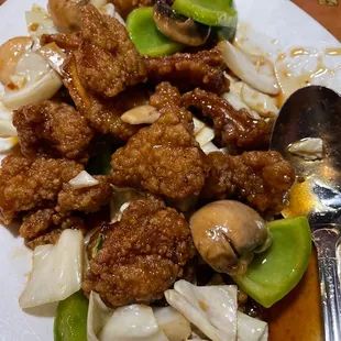 Sweet and spicy crispy chicken