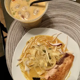 Tom Kha