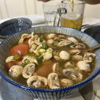 Wonton Soup Large
