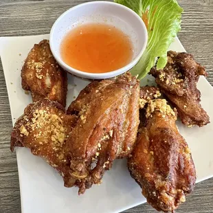 Golden chicken wings