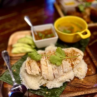 Chicken &apos;N Rice (Kao Mun Gai)