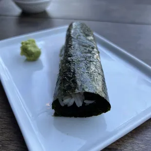 Spicy tuna hand roll