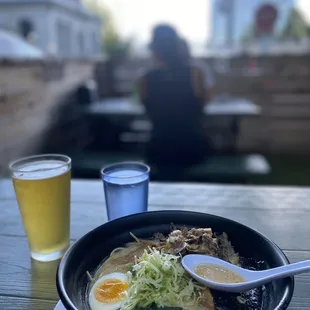 Tonkotsu (pork bone broth)