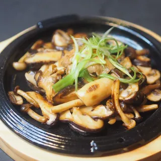 Sautéed Kinoko / きのこのソテ