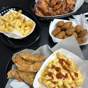 Honey BBQ 12pc Chicken Wings, fried broccoli, Garlic Parm 3pc Chicken Tenders