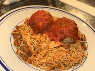 Giovanni's Pizzeria & Kitchen