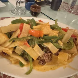 Duck with Pineapple Curry