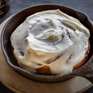 Cast Iron Cinnamon Roll