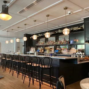 the bar area of a restaurant