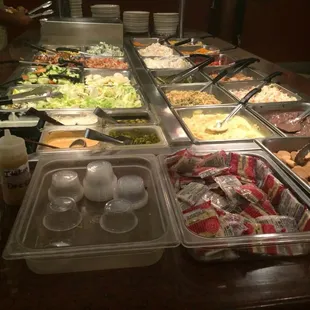 Salad Bar/Fresh Oysters