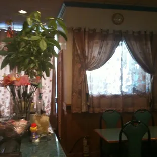 a view of a dining room