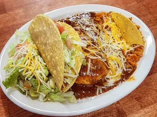 Marlo's Little House Of Tacos