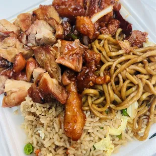 Bourbon chicken from King Cajun Grill with half rice and half lo mein noodles inside food court at Fashion Centre in Pentagon City!
