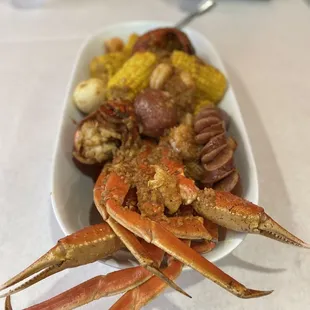 2 Lobster Tails + Sampler Combo