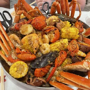 Boiling seafood