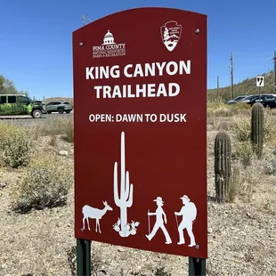 King Canyon Trailhead Parking