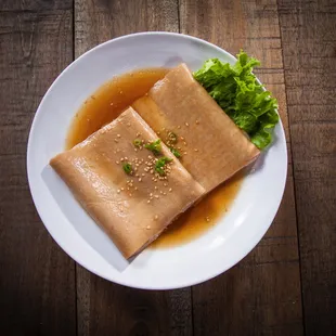 Marinated Seared Pork Skin