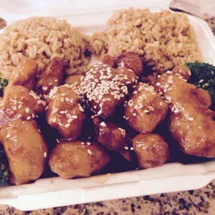 Sesame chicken $6.50