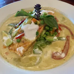 Salmon Avocado  Green Curry