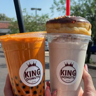 Thai tea with boba and horchata smoothies- yum!