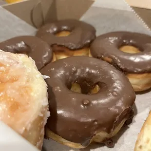 King Donuts