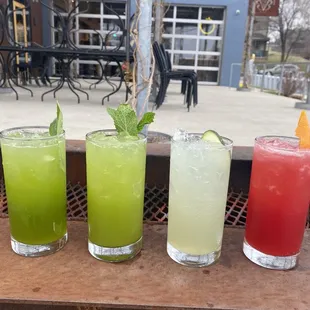 Non alcoholic mock tails