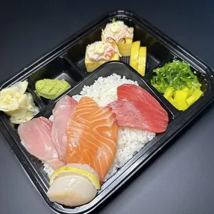 food, sushi, sashimi, sushi and sashimi