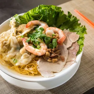 Wonton Noodle Soup/ Wonton Soup