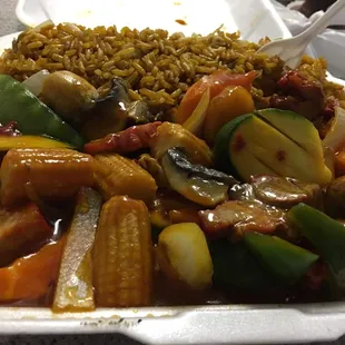 Szechuan pork lunch special. $5.25