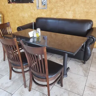 table and chairs