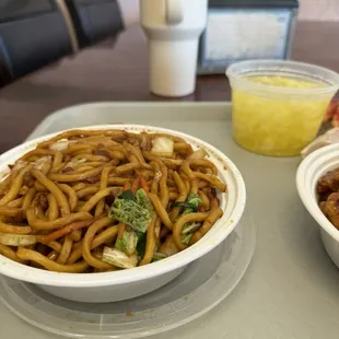 lo mein