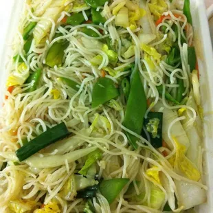 Vegetable pancit without the oyster sauce