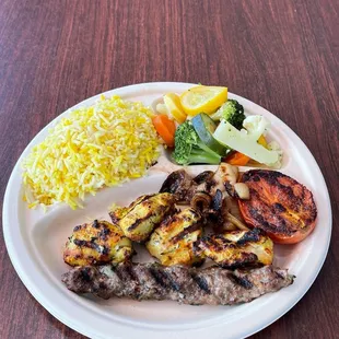 2 meats combo plate (Chicken &amp; Beef Kabab)