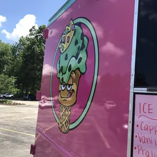 1 Aug. 2019 -- King Kone Ice Cream Truck at work in Mayfield Heights.