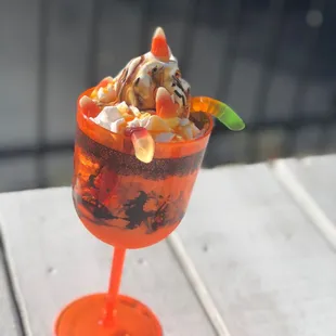 Trick or treat sundae
