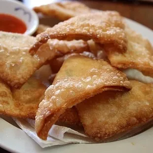 Eight piece crab wonton