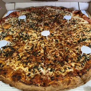 [King Kong] Cheese &amp; Fresh Basil Pizza