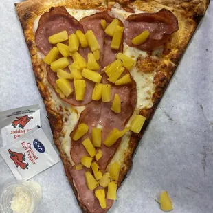 Hawaiian Delight Pizza