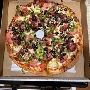 Large Combination Pizza!!