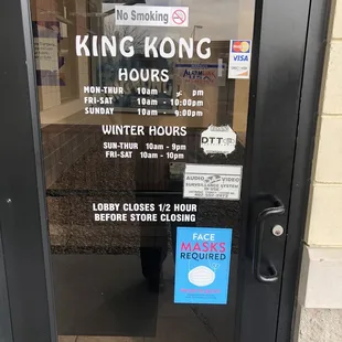 Even though the mask sign is still up, it wasn't being enforced. My guess is they forgot to take it down after the mandate was rescinded.