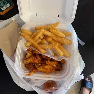 Honey hot wings