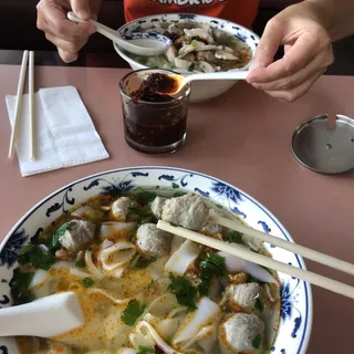 4. Beef Ball Rice Stick Soup