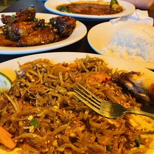 Pad Thai, Tangy Wings.