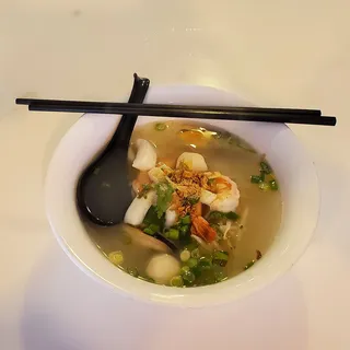 Seafood Noodle Soup