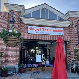 Front of store &quot;King of Thai cuisine &quot;