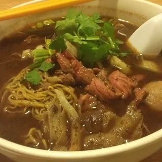Combination Beef Noodle Soup