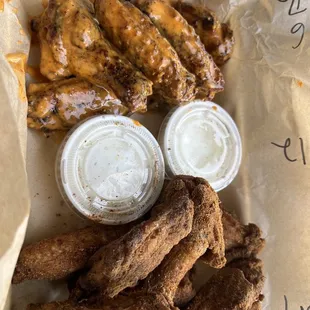 bbq chicken, chicken, poultry, bbq wings, chicken wings, fried chicken wings, fried chicken, chicken wings and fried chicken, food